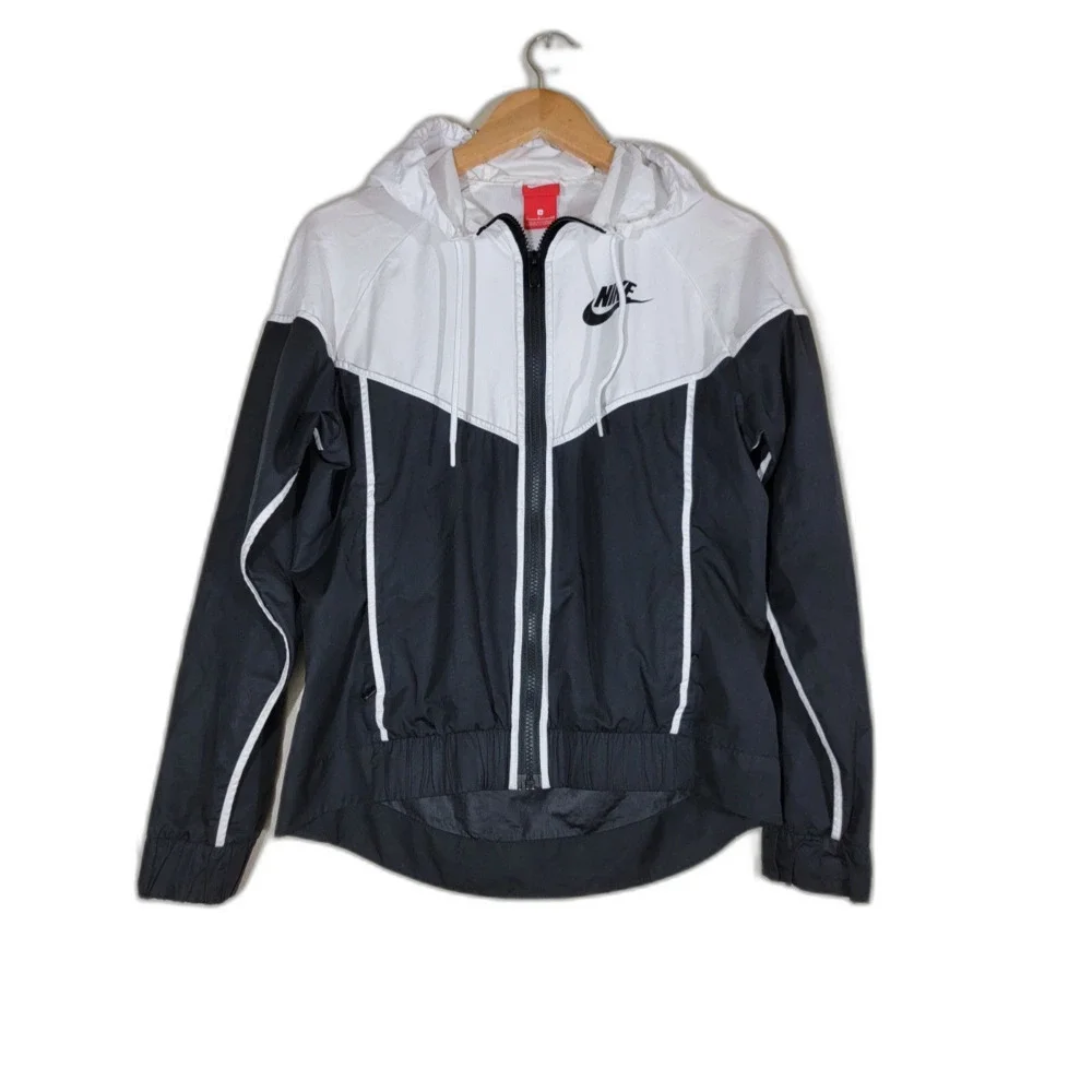Nike Women's Hoodie Windbreaker Black & White Jacket - Small - Picture 1 of 7